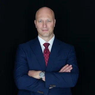 Robert Edward Luttrell III - Attorney