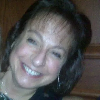 Leslie Gentile - Attorney