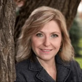 Penni Chisholm - Attorney