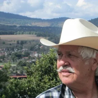 Andrews Bruce Campbell - Attorney