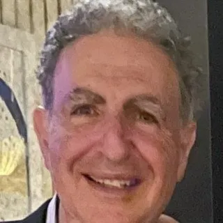 Stephen Ganis - Attorney