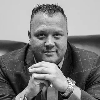 Thomas L Erb Jr - Attorney