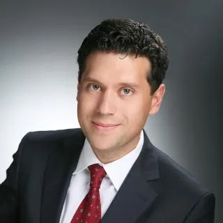 Maxim Lissak - Attorney