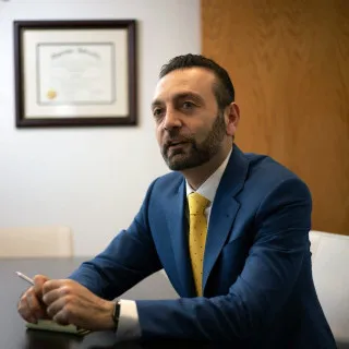 Karo Gary Karapetyan - Attorney