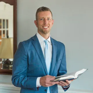 Kyle L Ward - Attorney