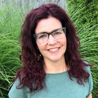 Lisa V. Nelson - Attorney